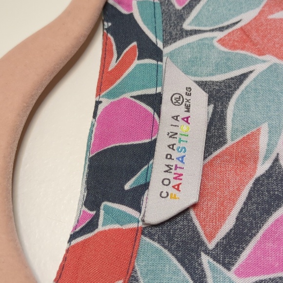 Compania Fantastica Ruffled Short Sleeve Abstract Leaves/Floral Print Shirt - Picture 4 of 8